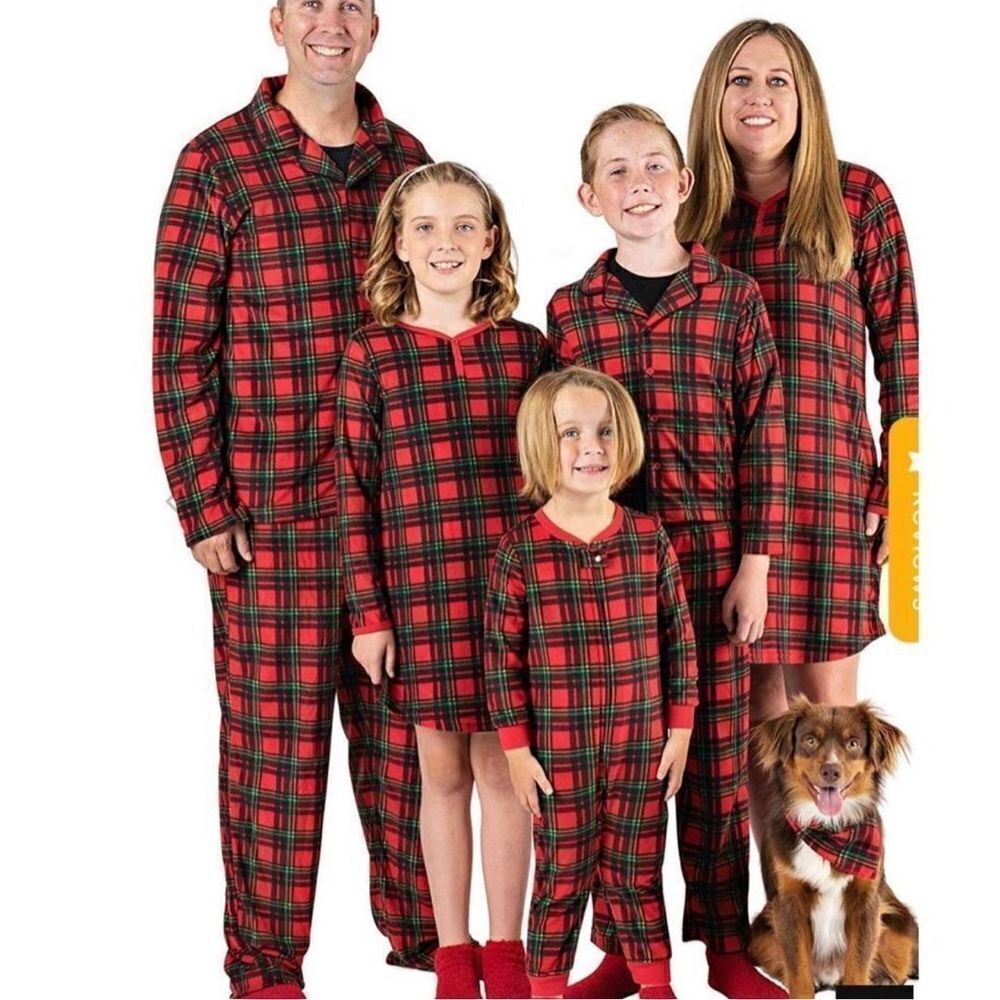 Mad Dog Concepts Holiday Pajamas Red Plaid NWT Small